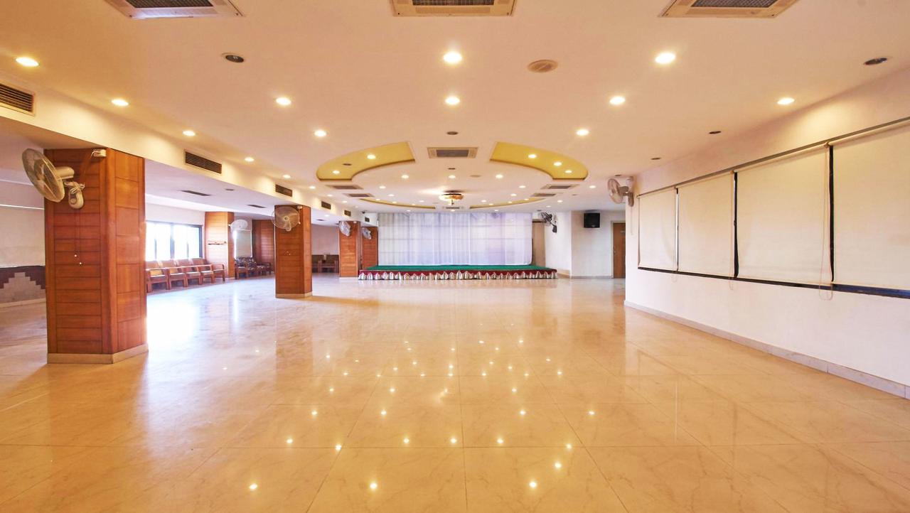 Hotel Balajee Palace Hajdarabad Zewnętrze zdjęcie